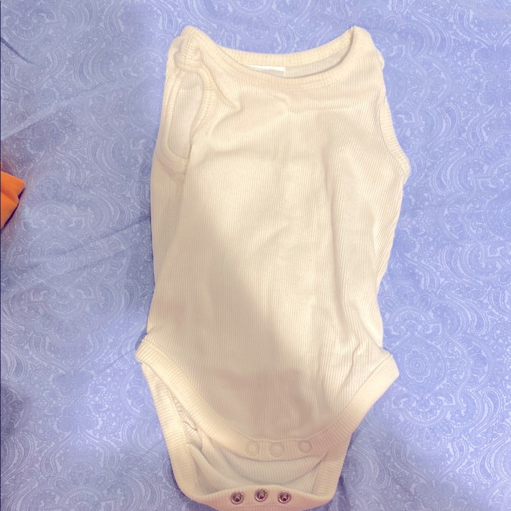 Hanna Andersson Cream Bodysuit One Piece